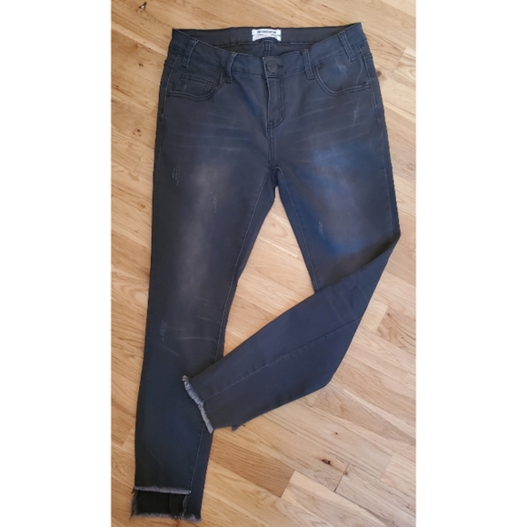 One Teaspoon Freebird II Distressed Step Hem Black Dark Fantasy Jeans Size 30 - Picture 10 of 15
